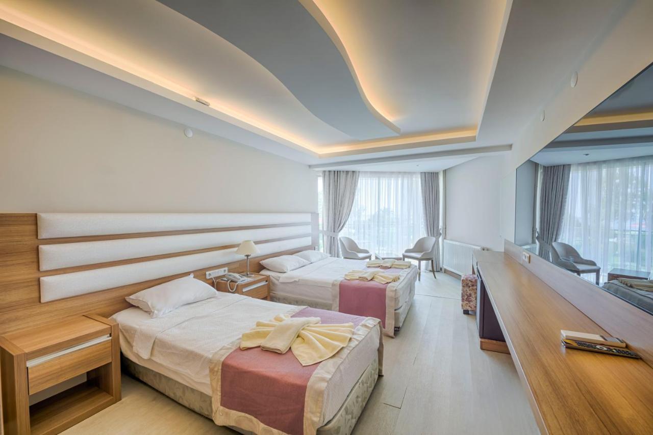 Ra Resort Otel Kucukkuyu Esterno foto