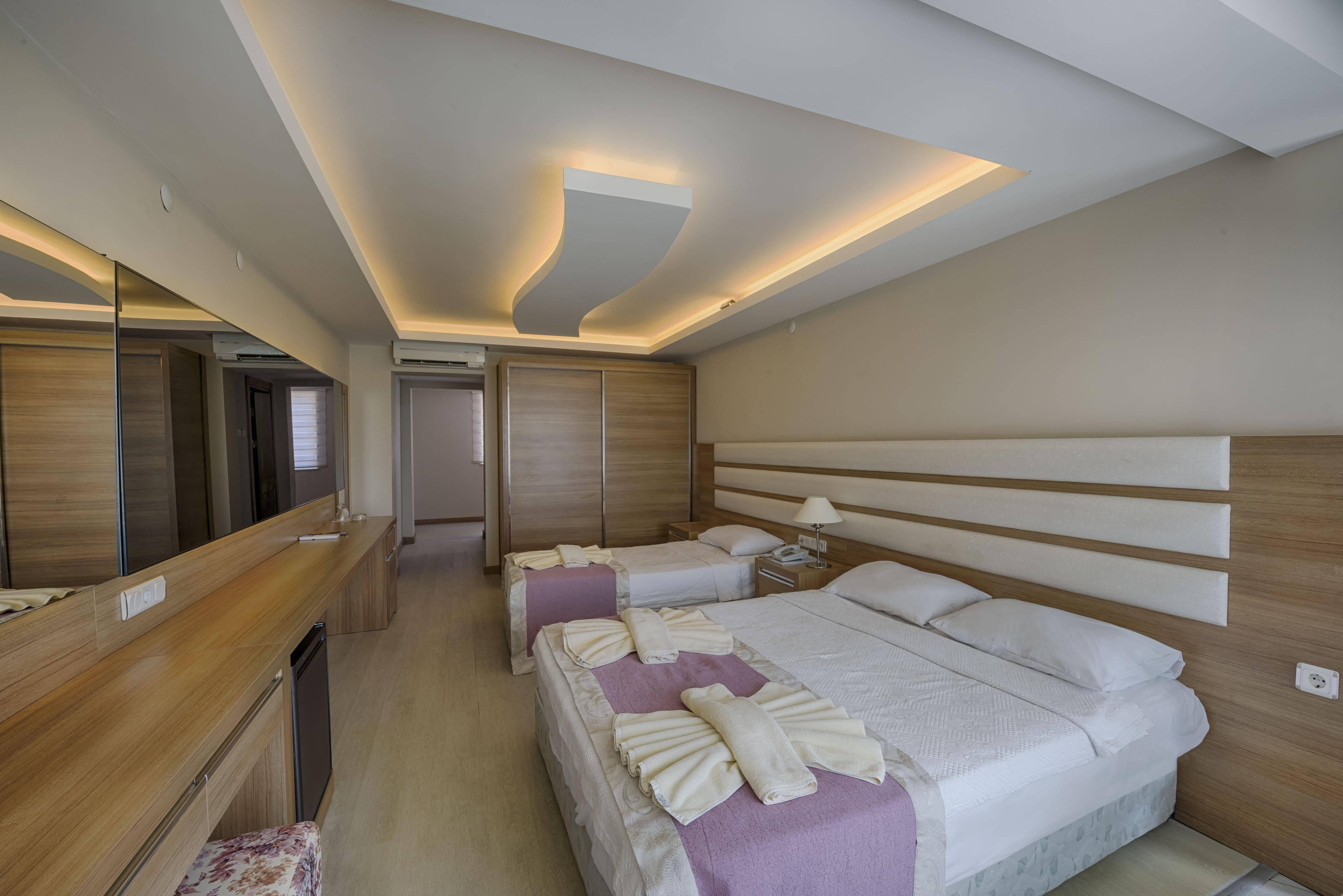 Ra Resort Otel Kucukkuyu Esterno foto